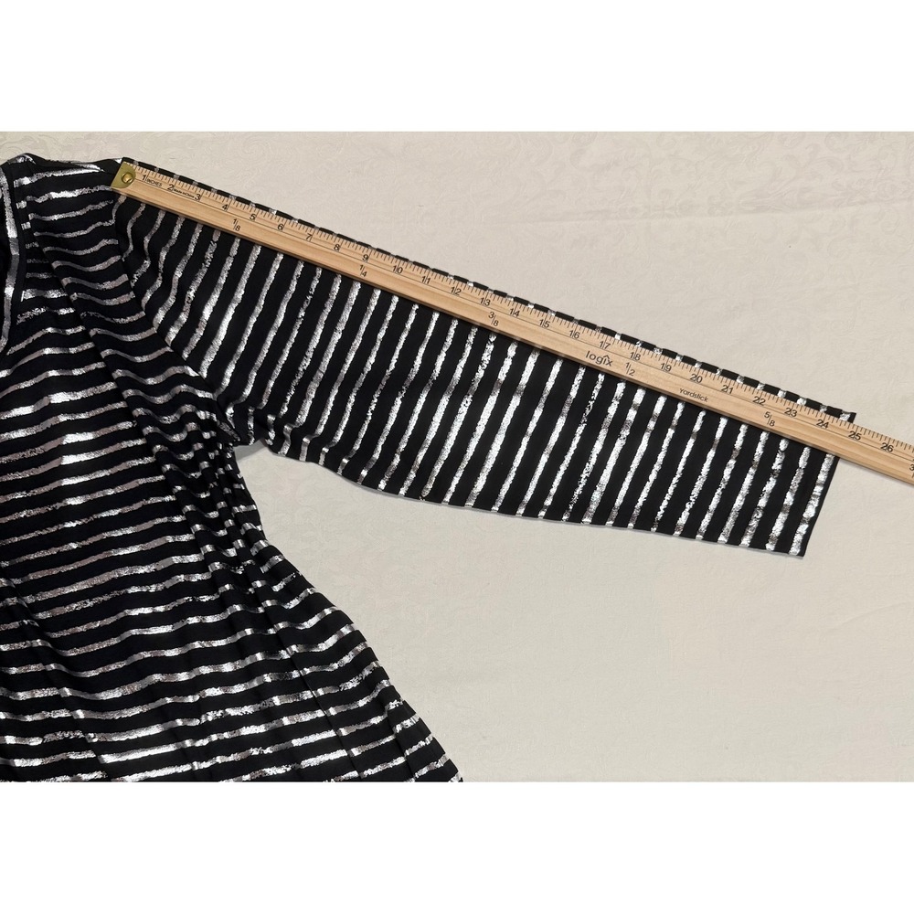 Soft Surroundings Striped Top Womens 1X Black Silver Metallic V-Neck Party Goth - Picture 7 of 9